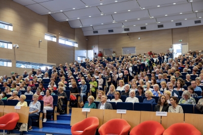 Ekonomická univerzita v Bratislave získala významnú pozíciu v AIUTA, Univerzita tretieho veku otvorila nový akademický rok