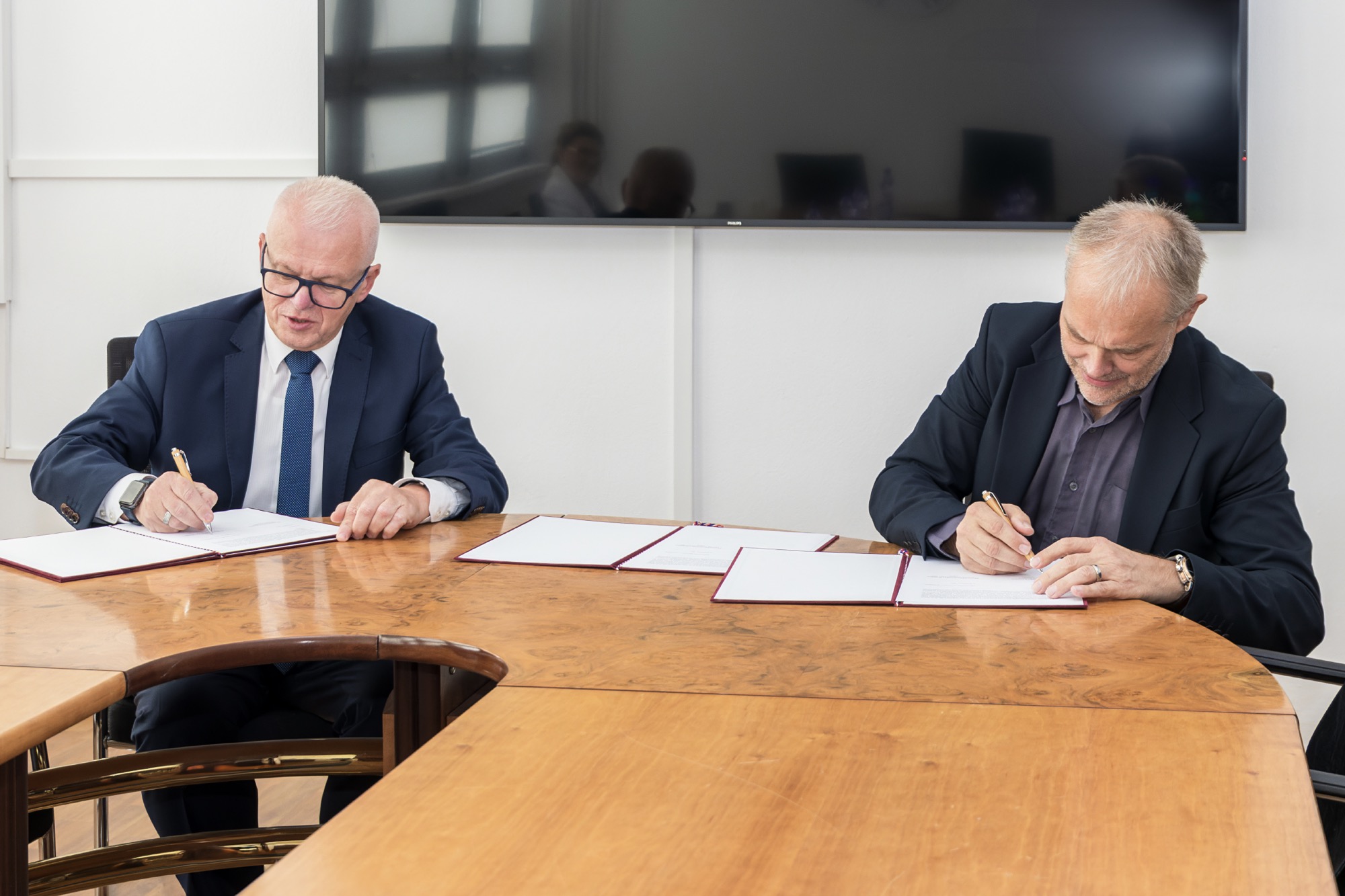 Memorandum o spolupráci v oblasti vzdelávania a vedecko-výskumných aktivít EUBA a Slovenskou bankovou asociáciou