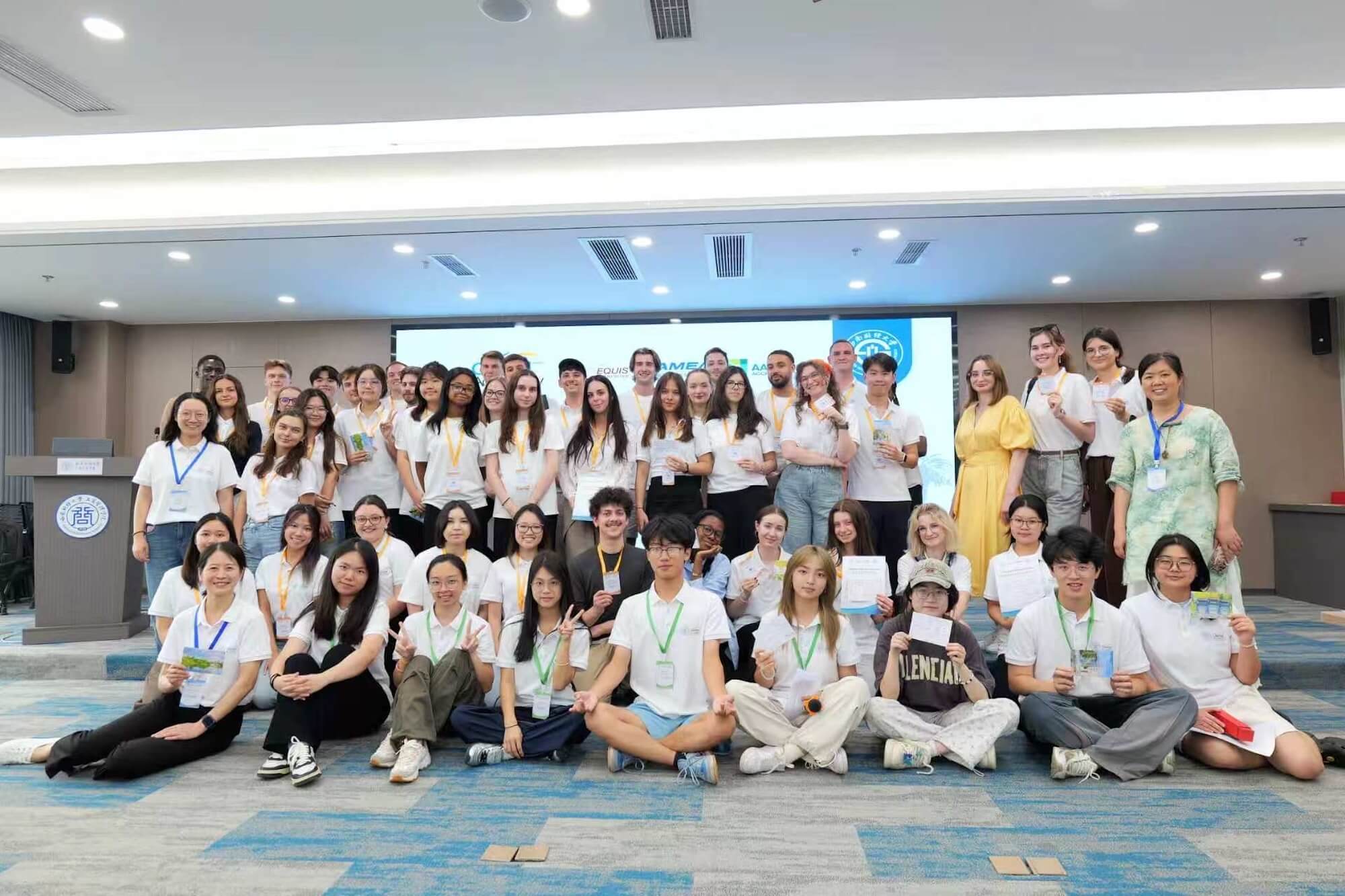 Študenti EUBA na letnej škole Global Academy Summer Camp v Číne