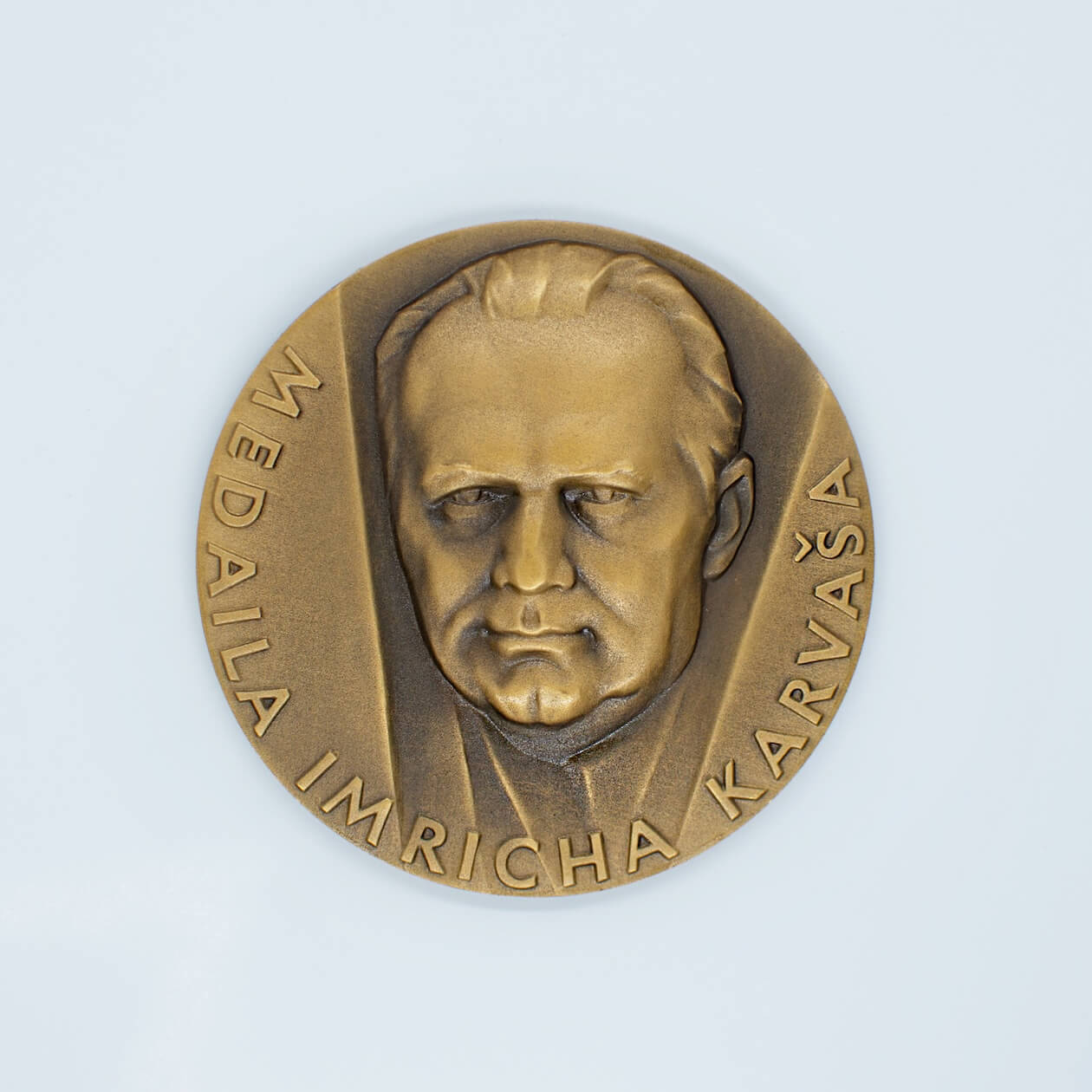 Obverse of the Imrich Karvaš Medal