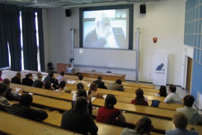 Prednáška prof. Roberta J. Aumanna