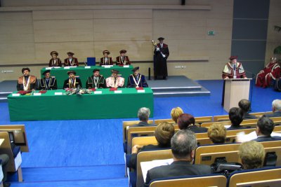 Udelenie titulu Doctor honoris causa prof. Hindlsovi