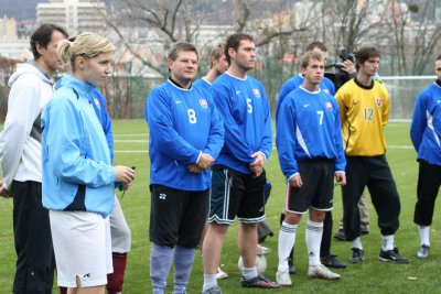 Otvorenie futbalového ihriska s umelou trávou v Horskom Parku