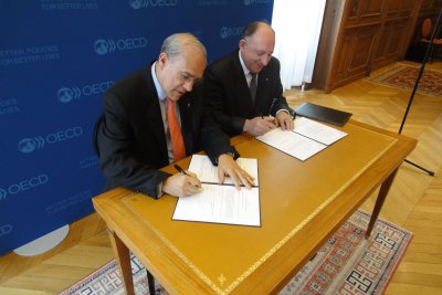 EU v Bratislave odštartovala spoluprácu s OECD