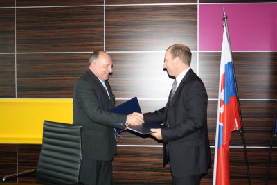 Podpis zmluvy s PWC