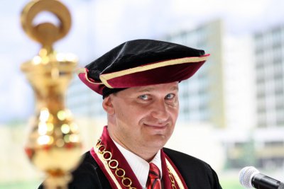 2000 nových inžinierov EU v Bratislave