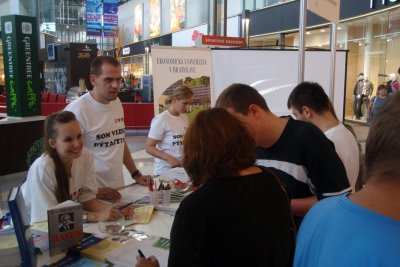 Noc výskumníkov 2012