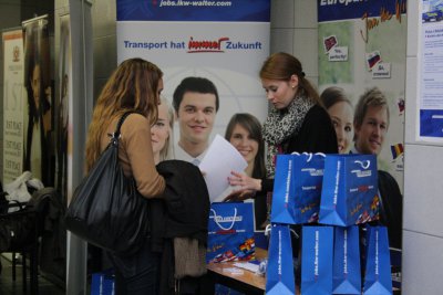 Veľtrh práce a kariérneho poradenstva 