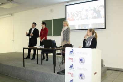 Veľtrh práce a kariérneho poradenstva 