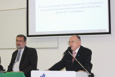 Príprava akreditácií na EU