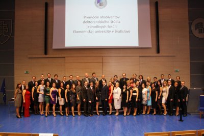 Promócie absolventov doktorandského štúdia