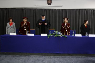 Prvé promócie študentov programu MBA Bratislavskej Business School Ekonomickej univerzity v Bratislave