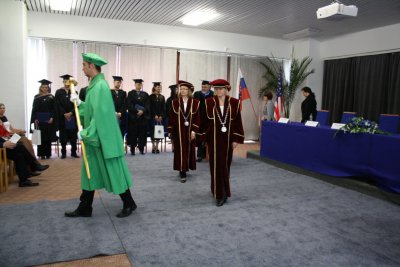 Prvé promócie študentov programu MBA Bratislavskej Business School Ekonomickej univerzity v Bratislave