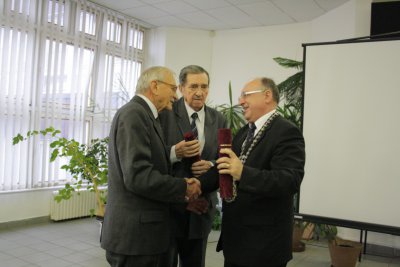 Vedecká rada EU – profesor emeritus