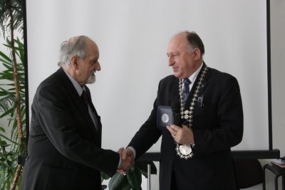 Medaila Imricha Karvaša Ivanovi Laluhovi