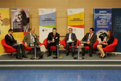 Univerzitné udalosti » Modelová konferencia Fórum pre 21. storočie