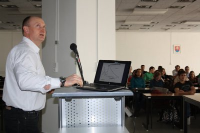 Univerzitné udalosti » Prednáška športového riaditeľa SOV