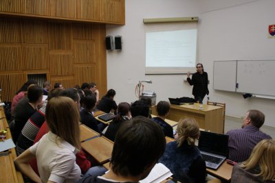 Prednáška zahraničného odborníka pre doktorandov
