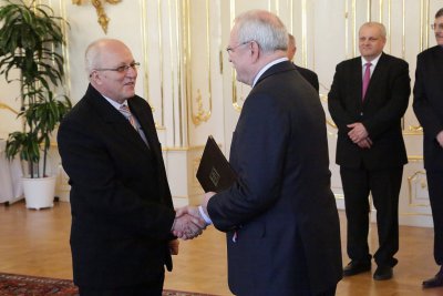 Prezident SR vymenoval vysokoškolských profesorov
