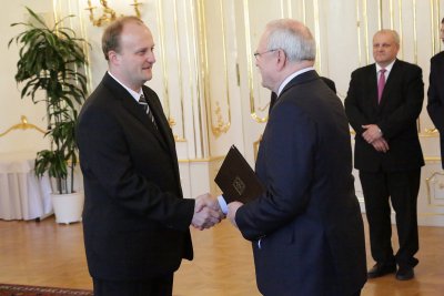 Prezident SR vymenoval vysokoškolských profesorov