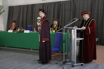 Promócie absolventov doktorandského štúdia 2013