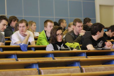 Vedecko-technický seminár KAI FHI EU v Bratislave