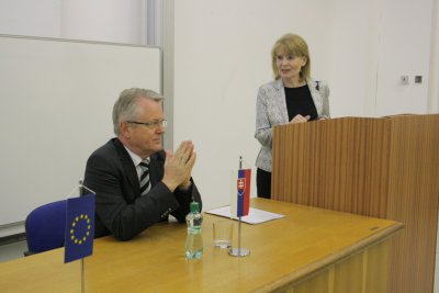 Posledná prednáška Diplomacie v praxi 2012/2013
