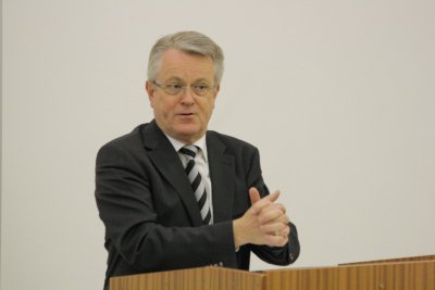 Univerzitné udalosti » Posledná prednáška Diplomacie v praxi