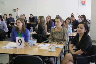Študenti EU v Bratislave zvíťazili v 3. ročníku Hlava-Päta