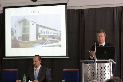 Prednáška švajčiarskeho odborníka na reštrukturalizáciu