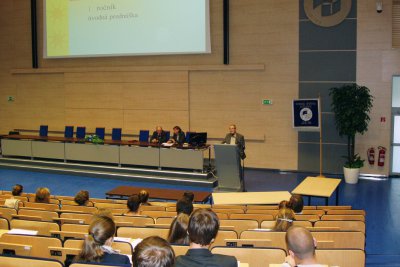 Slávnostné zahájenie AR 2013/2014 na FHI