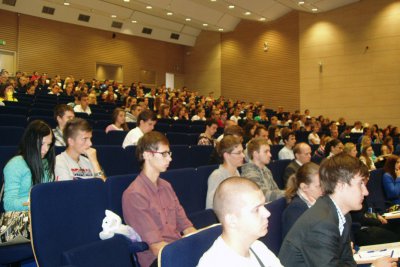 Slávnostné zahájenie AR 2013/2014 na FHI