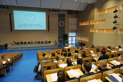 Slávnostné zahájenie AR 2013/2014 na OF
