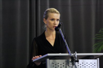 Cudzie jazyky v premenách času IV