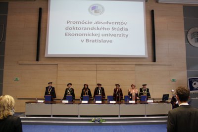 Promócie absolventov 3. stupňa štúdia