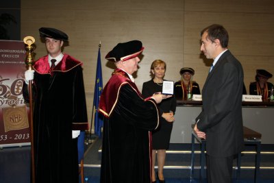 Národohodohospodárska fakulta 60-ročná