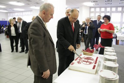 Národohodohospodárska fakulta 60-ročná