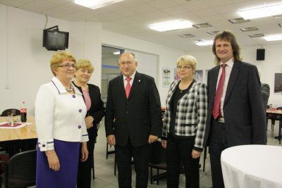 Univerzitné udalosti » Národohodohospodárska fakulta 60-ročná