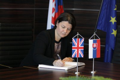 Návšteva zo Spojeného kráľovstva