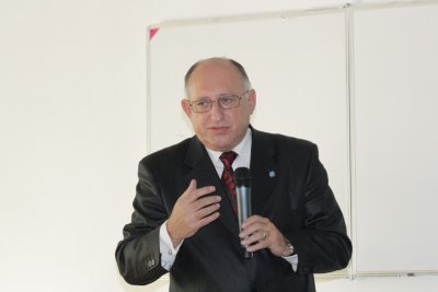 Pravidelné stretnutie študentov s rektorom univerzity