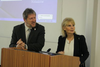 Prednáška izraelského veľvyslanca