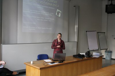 Študentská vedecká činnosť na FPM – prienik teórie a praxe