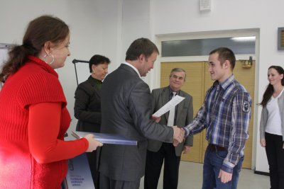 Študentská vedecká činnosť na FPM – prienik teórie a praxe