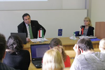 Záverečná prednáška – Diplomacia v praxi