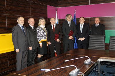 Univerzitné udalosti » Spoločný študijný program EUBA a UNIBA Ekonómia a právo