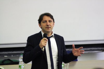 Prednáška profesora z Roma Tre University