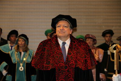 Čestný doktorát José Manuelovi Barrosovi