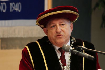 Čestný doktorát José Manuelovi Barrosovi