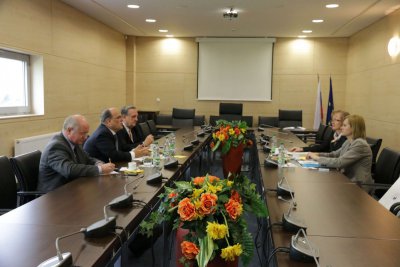 G. Zavvos prednášal študentom univerzity