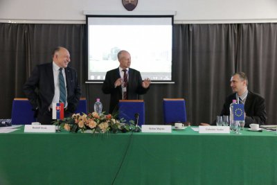 Aktuálne problémy podnikovej sféry 2014